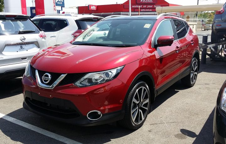 Nissan Qashqai, кроссовер
